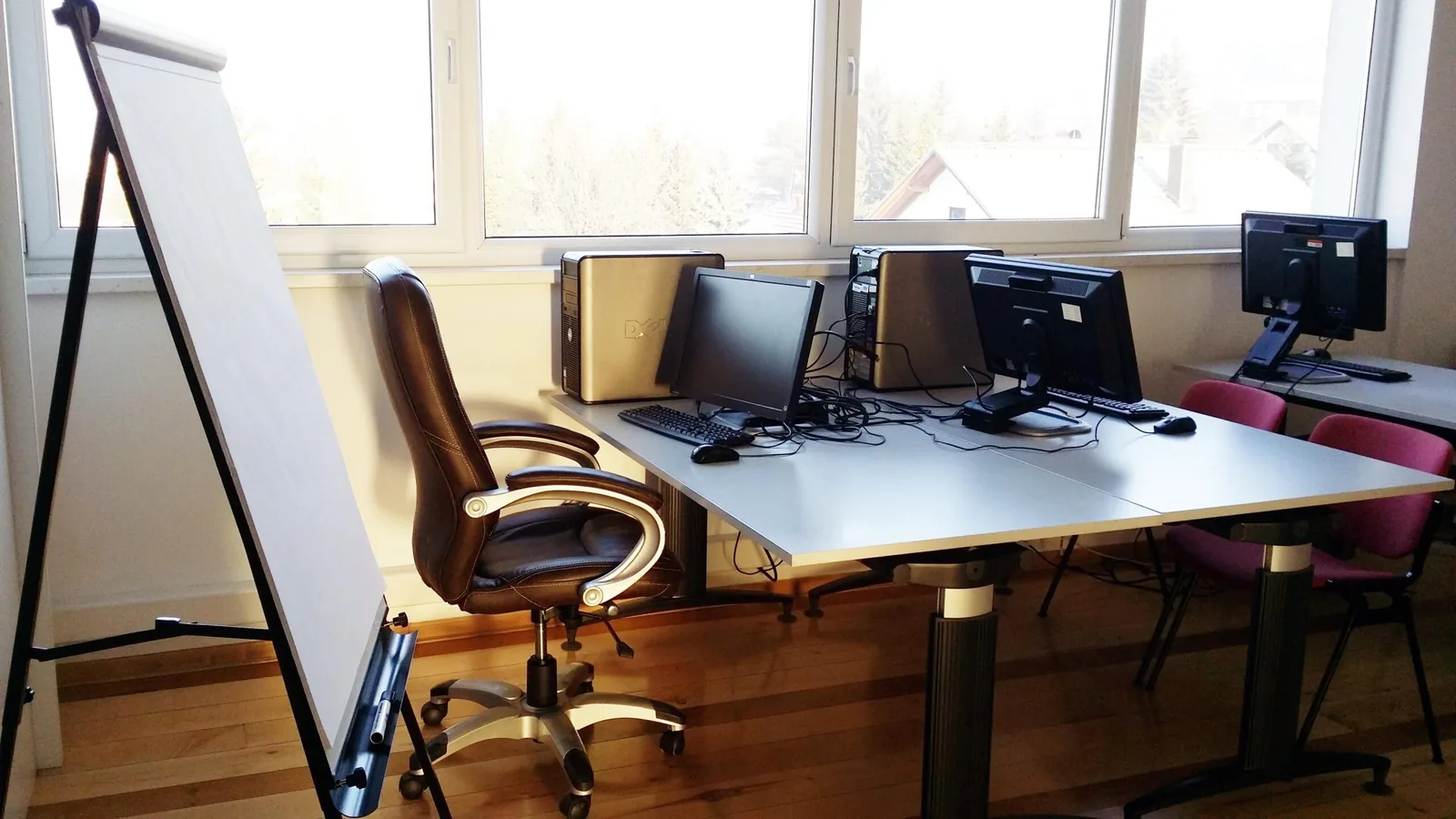 Digitalno poslovanje i IT prostor